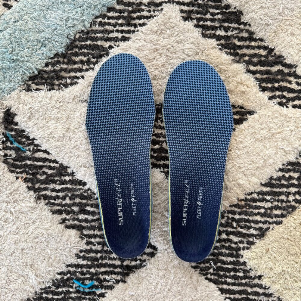 Superfeet Run Dynamic Cushion Medium Arch Insoles - Cut to Women's Size 7/7.5
